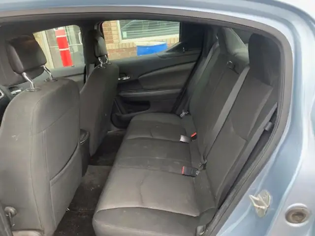2013 Dodge Avenger 4dr sedan/fresh safety ready to go! - Photo 7
