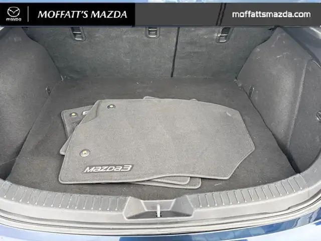 2018 Mazda Mazda3 Sport GS MANUAL TRANSMISSIO! - Photo 12