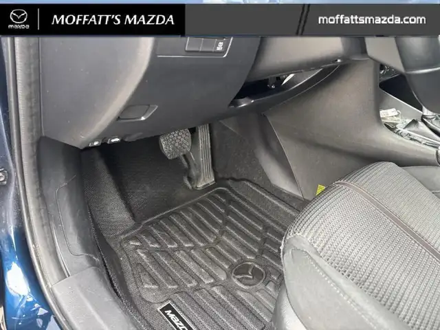 2018 Mazda Mazda3 Sport GS MANUAL TRANSMISSIO! - Photo 32