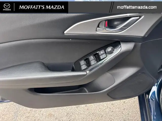 2018 Mazda Mazda3 Sport GS MANUAL TRANSMISSIO! - Photo 33