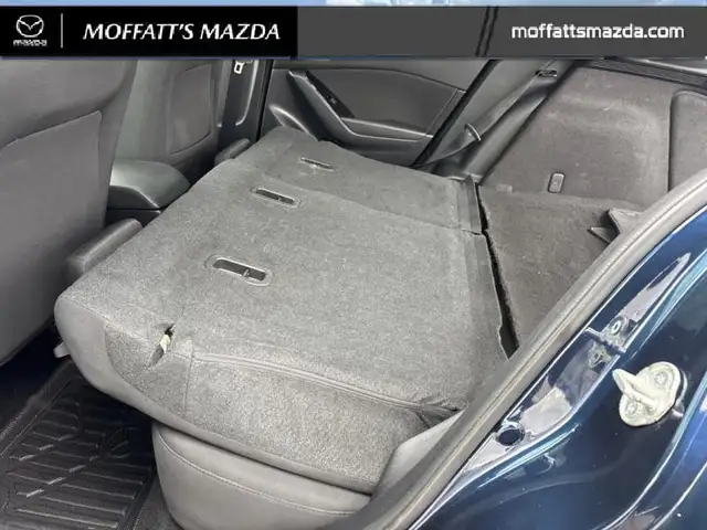 2018 Mazda Mazda3 Sport GS MANUAL TRANSMISSIO! - Photo 39