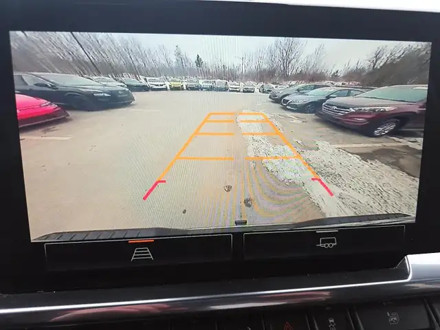 2023 GMC Sierra 1500 Elevation Elevation | Black Pkg | 5.3L V8 - Photo 18