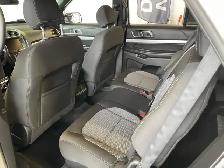 2017 Ford Explorer XLT - Photo 13