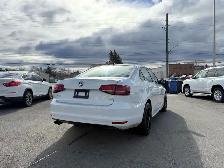 2016 Volkswagen Jetta 4dr 1.8 TSI Auto Highline - Photo 7