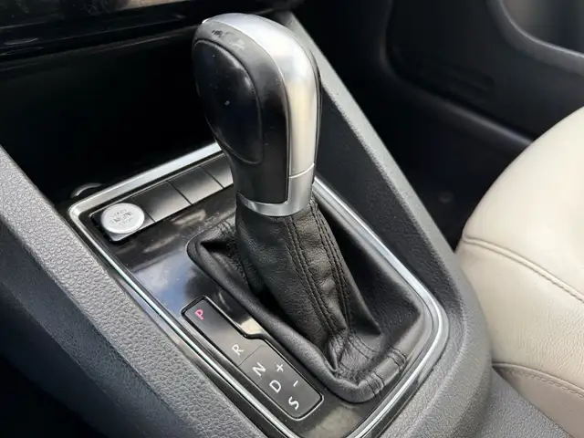 2016 Volkswagen Jetta 4dr 1.8 TSI Auto Highline - Photo 17