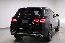 2020 Mercedes-Benz GLC300 4MATIC SUV | ONE OWNER | WELL EQUIPPED - Photo 6