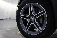 2020 Mercedes-Benz GLC300 4MATIC SUV | ONE OWNER | WELL EQUIPPED - Photo 12