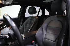 2020 Mercedes-Benz GLC300 4MATIC SUV | ONE OWNER | WELL EQUIPPED - Photo 13