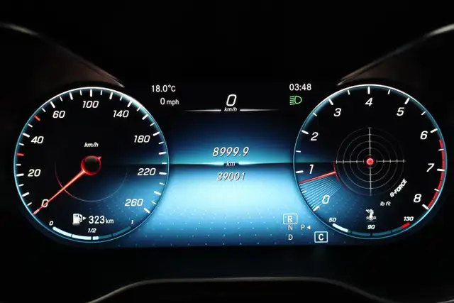2020 Mercedes-Benz GLC300 4MATIC SUV | ONE OWNER | WELL EQUIPPED - Photo 15