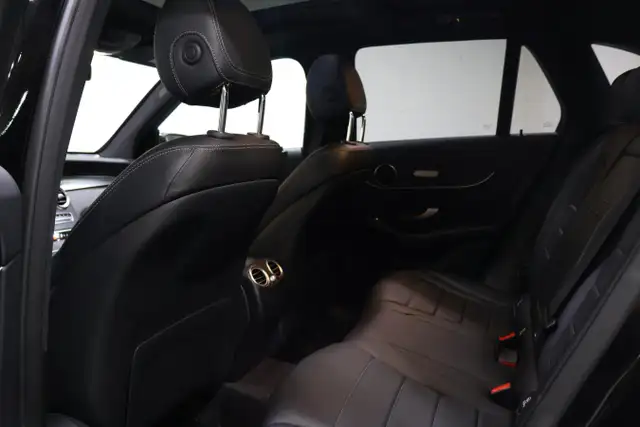 2020 Mercedes-Benz GLC300 4MATIC SUV | ONE OWNER | WELL EQUIPPED - Photo 25