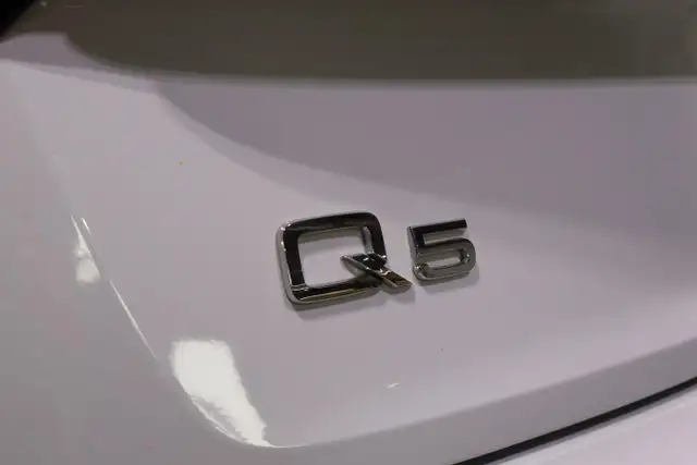 2022 Audi Q5 Sportback Progressiv | S-LINE | ONE OWNER | CLEAN C - Photo 12