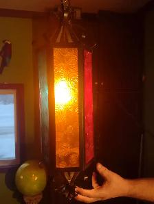 Vintage swag light 6 panel 3 different colours plugs in the wall