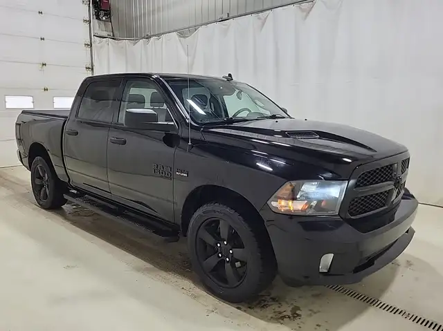 2021 RAM 1500 Classic Tradesman VEHICLE ARRIVING SHORTLY... C... - Photo 2