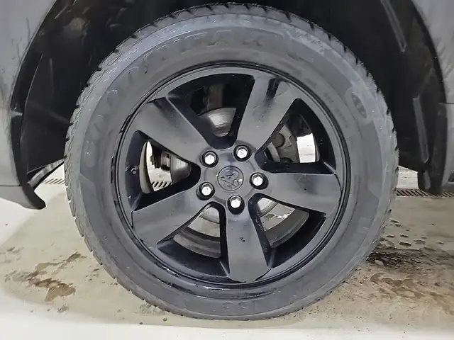2021 RAM 1500 Classic Tradesman VEHICLE ARRIVING SHORTLY... C... - Photo 5