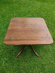 Vintage wood folding accent table - Photo 5