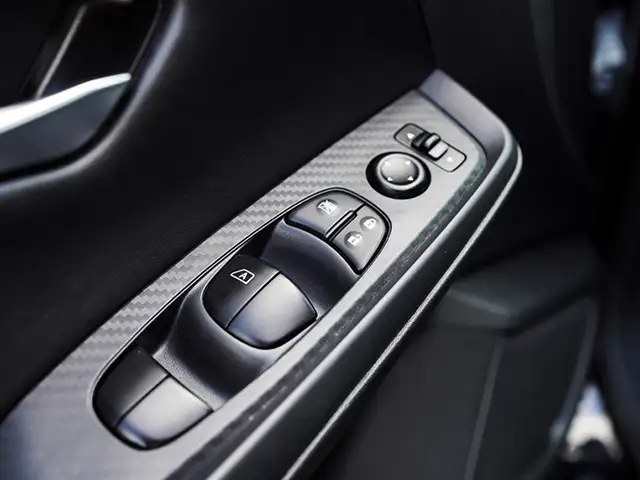 2021 Nissan Sentra SV, Sunroof, Keyless Entry, Rearview Camera. - Photo 13