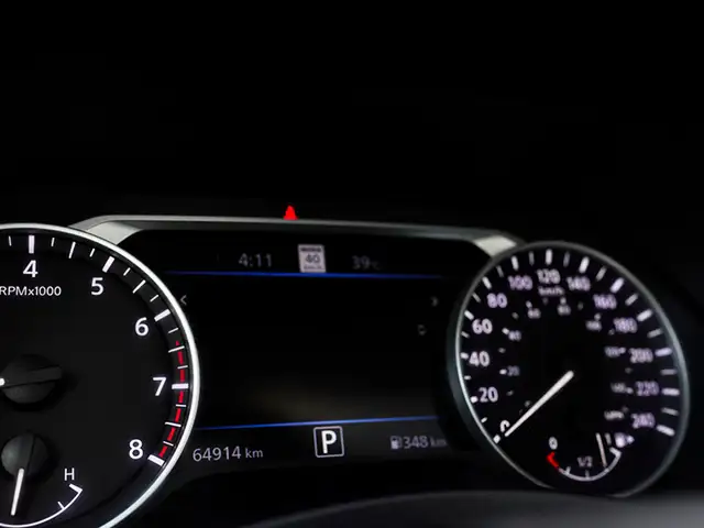 2021 Nissan Sentra SV, Sunroof, Keyless Entry, Rearview Camera. - Photo 16