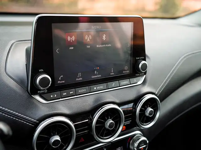 2021 Nissan Sentra SV, Sunroof, Keyless Entry, Rearview Camera. - Photo 21