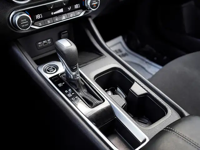 2021 Nissan Sentra SV, Sunroof, Keyless Entry, Rearview Camera. - Photo 25