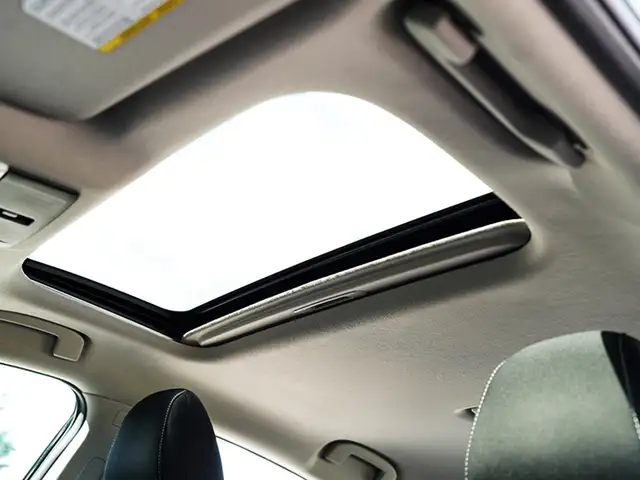 2021 Nissan Sentra SV, Sunroof, Keyless Entry, Rearview Camera. - Photo 29