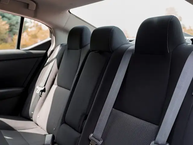 2021 Nissan Sentra SV, Sunroof, Keyless Entry, Rearview Camera. - Photo 31