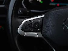 2022 Volkswagen Jetta Highline, Sunroof, Apple Carplay, Alloys. - Photo 15