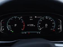 2022 Volkswagen Jetta Highline, Sunroof, Apple Carplay, Alloys. - Photo 17