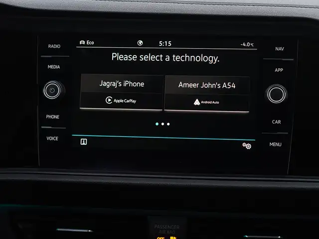 2022 Volkswagen Jetta Highline, Sunroof, Apple Carplay, Alloys. - Photo 21