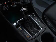 2022 Volkswagen Jetta Highline, Sunroof, Apple Carplay, Alloys. - Photo 26