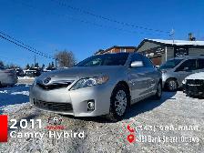 2011 Toyota Camry Hybrid - Photo 2