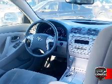 2011 Toyota Camry Hybrid - Photo 11