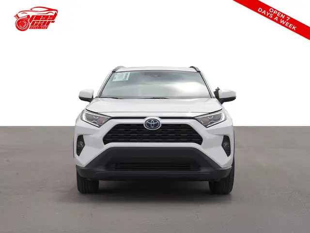 2020 Toyota RAV4 Hybrid XLE, Apple carplay, BSM, Sunroof. - Photo 2