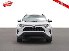2020 Toyota RAV4 Hybrid XLE, Apple carplay, BSM, Sunroof. - Photo 2
