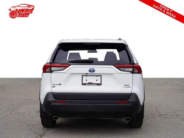 2020 Toyota RAV4 Hybrid XLE, Apple carplay, BSM, Sunroof. - Photo 3