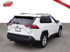 2020 Toyota RAV4 Hybrid XLE, Apple carplay, BSM, Sunroof. - Photo 7