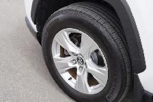 2020 Toyota RAV4 Hybrid XLE, Apple carplay, BSM, Sunroof. - Photo 10