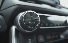 2020 Toyota RAV4 Hybrid XLE, Apple carplay, BSM, Sunroof. - Photo 28