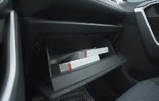 2020 Toyota RAV4 Hybrid XLE, Apple carplay, BSM, Sunroof. - Photo 35