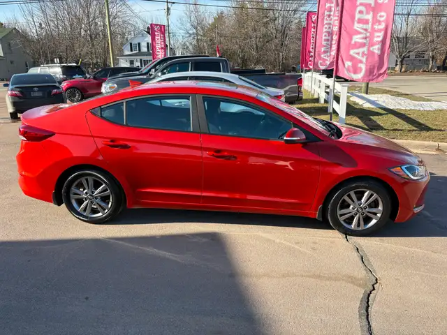 2018 Hyundai Elantra GL SE Sunroof! Remote Starter! Backup Cam! - Photo 7