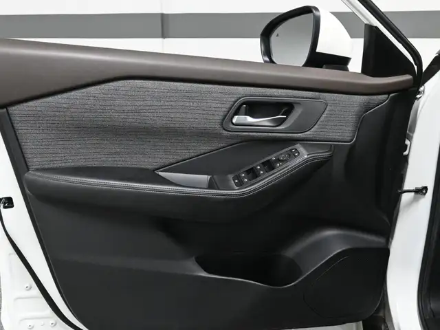 2023 Nissan Rogue SV No Accident 360CAM Panoramic Roof Remote St - Photo 12