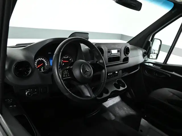 2025 Mercedes-Benz Sprinter Cargo Van 2500 No Accident High Roof - Photo 10