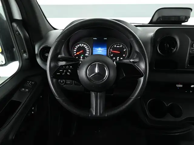 2025 Mercedes-Benz Sprinter Cargo Van 2500 No Accident High Roof - Photo 15