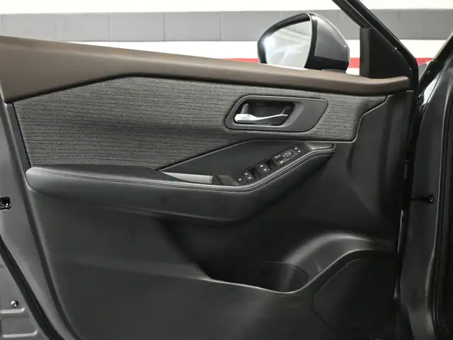 2023 Nissan Rogue SV No Accident 360CAM Panoramic Roof Remote St - Photo 11