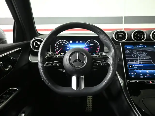 2024 Mercedes-Benz GLC 300 4MATIC No Accident AMG 360CAM Panoram - Photo 12