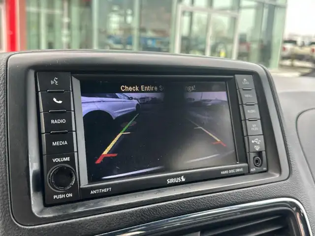 2019 Dodge Grand Caravan CVP/SXT SXT Plus|| Low Mileage|| Bac... - Photo 19