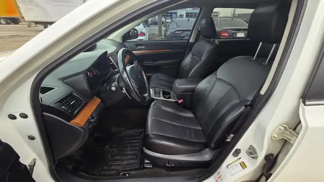 2014 Subaru Outback 3.6R, RUNS WELL, TRANSMISSION ISSUE, AS IS - Photo 11