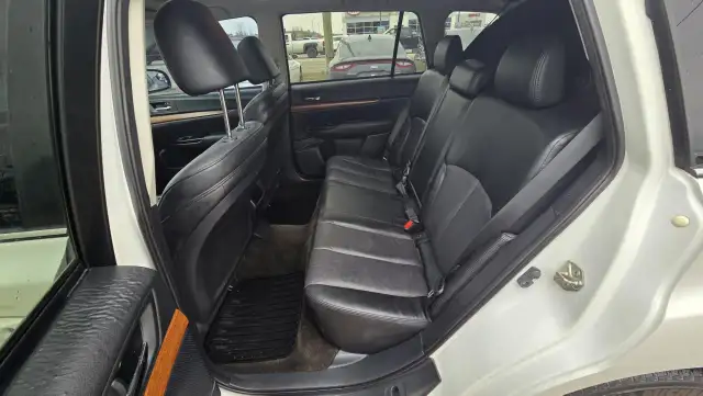 2014 Subaru Outback 3.6R, RUNS WELL, TRANSMISSION ISSUE, AS IS - Photo 13