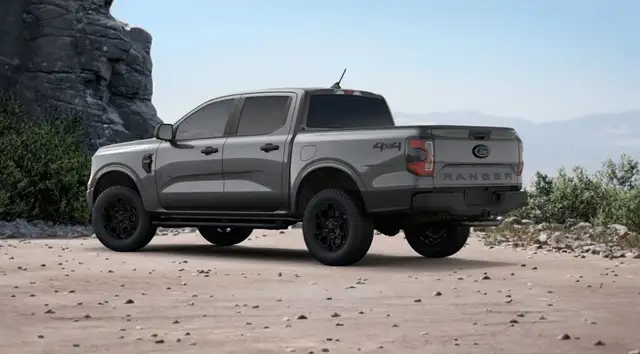 2026 Ford Ranger XLT | BLACK APPEARANCE PACKAGE | TOW PACKAGE - Photo 10