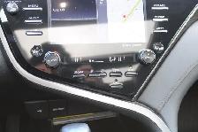 2020 Toyota Camry XLE - Photo 14