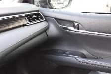 2020 Toyota Camry XLE - Photo 17